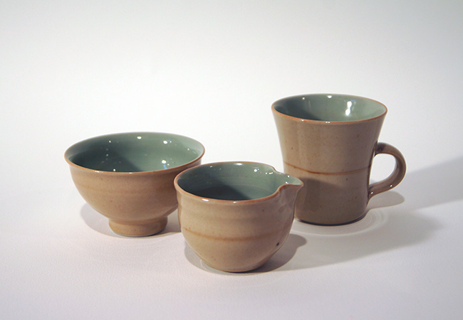 Mug, milk jug and sugar bowl Pigott