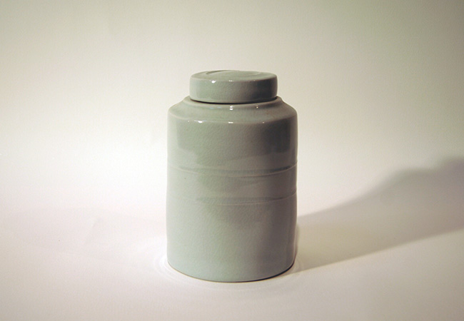 Artwork: Lidded jar