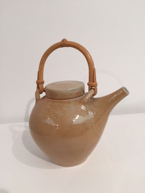 Artwork: Teapot with cane handle