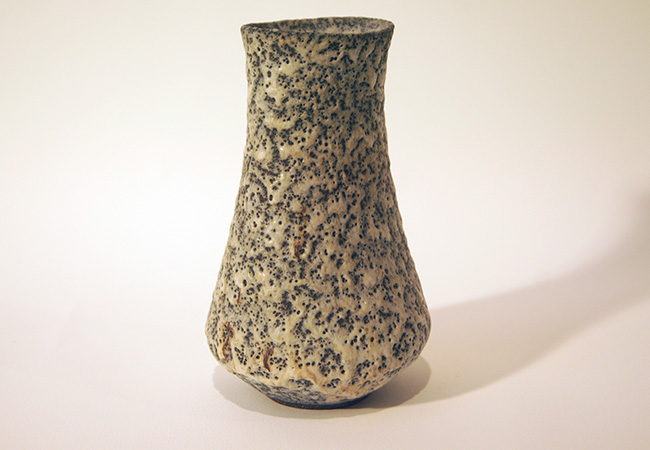 Artwork: Small volcanic glaze vase